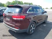 ✅ 2017 Kia Sorento EX • VIN: 5XYPH4A53HG287333 • Lot: 42230196. Listed on IAAI with 253,625 mi. Free auction sales archive from the USA and detailed vehicle history report at DreamBid. Image 4.