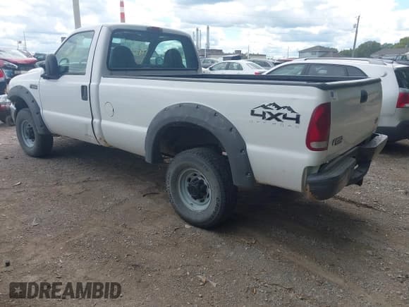 ✅ 2004 Ford F-350 XL • VIN: 1FTSF31S54EB87432 • Lot: 43064280. Wystawiony na IAAI z przebiegiem 132 799 mil. Bezpłatny archiwum sprzedaży aukcyjnych z USA i szczegółowy raport historii pojazdu na DreamBid. Zdjęcie 3.