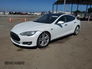 ✅ 2012 Tesla Model S Performance • VIN: 5YJSA1DP0CFP01811 • Lot: 61414645. Wystawiony na Copart z przebiegiem 60 744 mil. Bezpłatny archiwum sprzedaży aukcyjnych z USA i szczegółowy raport historii pojazdu na DreamBid. Zdjęcie 1.