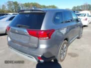 ✅ 2019 Mitsubishi Outlander ES • VIN: JA4AZ3A33KZ003312 • Лот: 43823433. Опубликован ранее на IAAI с пробегом 107 495 миль. Бесплатный доступ к архиву аукционных продаж из США и подробный отчёт об истории автомобиля на DreamBid. Изображение 4.