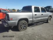 ✅ 2006 Chevrolet Silverado 1500 LT3 • VIN: 2GCEK13T261198170 • Lot: 81471855. Wystawiony na Copart z przebiegiem 205 980 mil. Bezpłatny archiwum sprzedaży aukcyjnych z USA i szczegółowy raport historii pojazdu na DreamBid. Zdjęcie 3.