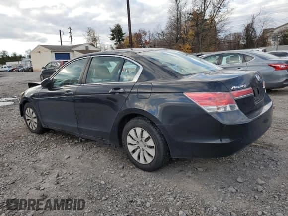 ✅ 2012 Honda Accord LX • VIN: 1HGCP2F3XCA024165 • Лот: 92999165. Опубликован ранее на Copart с пробегом 270 931 миль. Бесплатный доступ к архиву аукционных продаж из США и подробный отчёт об истории автомобиля на DreamBid. Изображение 2.