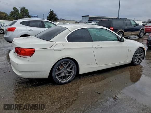 ✅ 2009 BMW 3 Series 328i • VIN: WBAWR335X9P460759 • Lot: 96234115. Listed on Copart with 183,508 mi. Free auction sales archive from the USA and detailed vehicle history report at DreamBid. Image 3.