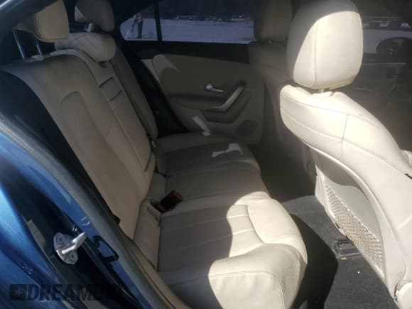 ✅ 2019 Mercedes-Benz A 220 • VIN: WDD3G4EB8KW027138 • Lot: 89618405. Listed on Copart with 102,410 mi. Free auction sales archive from the USA and detailed vehicle history report at DreamBid. Image 10.