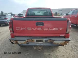 ✅ 2005 Chevrolet Silverado 2500HD LT • VIN: 1GCHK29U95E182936 • Lot: 66482714. Wystawiony na Copart z przebiegiem 98 994 mil. Bezpłatny archiwum sprzedaży aukcyjnych z USA i szczegółowy raport historii pojazdu na DreamBid. Zdjęcie 6.