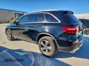 ✅ 2019 Mercedes-Benz GLC 300 • VIN: WDC0G4JB3KF576050 • Lot: 93439995. Wystawiony na Copart z przebiegiem 76 551 mil. Bezpłatny archiwum sprzedaży aukcyjnych z USA i szczegółowy raport historii pojazdu na DreamBid. Zdjęcie 2.