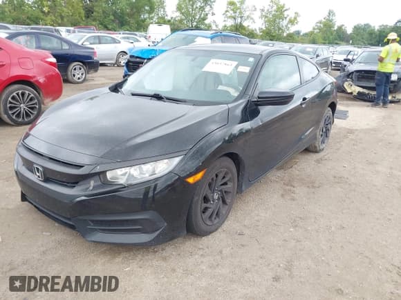 ✅ 2018 Honda Civic LX • VIN: 2HGFC4B57JH307326 • Lot: 43037863. Wystawiony na IAAI z przebiegiem 116 810 mil. Bezpłatny archiwum sprzedaży aukcyjnych z USA i szczegółowy raport historii pojazdu na DreamBid. Zdjęcie 17.