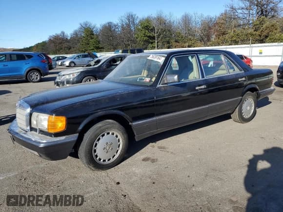 ✅ 1989 Mercedes-Benz 420 SEL • VIN: WDBCA35EXKA440707 • Lot: 75636164. Listed on Copart with 170,236 mi. Free auction sales archive from the USA and detailed vehicle history report at DreamBid. Image 1.