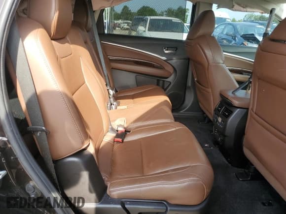 ✅ 2018 Acura MDX Technology • VIN: 5J8YD4H73JL004741 • Лот: 60059685. Опубликован ранее на Copart с пробегом 138 940 миль. Бесплатный доступ к архиву аукционных продаж из США и подробный отчёт об истории автомобиля на DreamBid. Изображение 11.