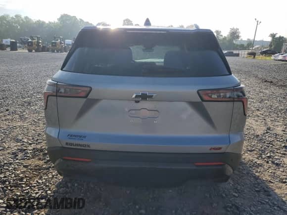 2025 Chevrolet Equinox FWD RS с VIN 3GNAXLEG9SL230057, выставлен на аукционе Copart как лот 55592645 с пробегом 5 483 миль миль и Списание • Salvage title. История ставок и продаж доступна на DreamBid. Изображение 6.