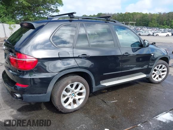 ✅ 2012 BMW X5 35i • VIN: 5UXZV4C52CL749729 • Lot: 42665479. Listed on IAAI with 151,819 mi. Free auction sales archive from the USA and detailed vehicle history report at DreamBid. Image 4.
