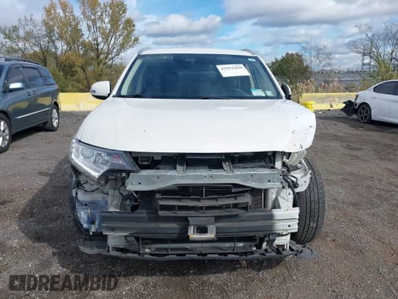 2020 Mitsubishi Outlander SE с VIN JA4AD3A34LZ034066, выставлен на аукционе IAAI как лот 43452420 с пробегом 104 533 миль миль и . История ставок и продаж доступна на DreamBid. Изображение 12.