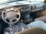 ✅ 2003 Dodge 1500 ST • VIN: 1D7HU18N13S130591 • Лот: 80316964. Опубликован ранее на Copart с пробегом Не указан. Бесплатный доступ к архиву аукционных продаж из США и подробный отчёт об истории автомобиля на DreamBid. Изображение 8.