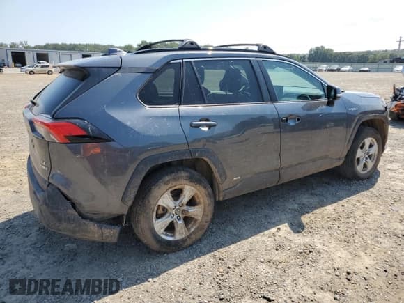 ✅ 2020 Toyota RAV4 Hybrid LE • VIN: 4T3MWRFV9LU009402 • Лот: 80011245. Опубликован ранее на Copart с пробегом 51 954 миль. Бесплатный доступ к архиву аукционных продаж из США и подробный отчёт об истории автомобиля на DreamBid. Изображение 3.