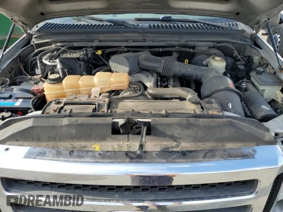 ✅ 2005 Ford Excursion Special Serv • VIN: 1FMNU41S05EB52674 • Lot: 77586804. Wystawiony na Copart z przebiegiem 216 814 mil. Bezpłatny archiwum sprzedaży aukcyjnych z USA i szczegółowy raport historii pojazdu na DreamBid. Zdjęcie 12.