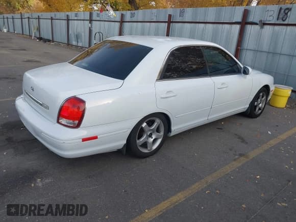 ✅ 2002 Hyundai XG L • VIN: KMHFU45E42A231664 • Лот: 43608761. Опубликован ранее на IAAI с пробегом 95 607 миль. Бесплатный доступ к архиву аукционных продаж из США и подробный отчёт об истории автомобиля на DreamBid. Изображение 4.