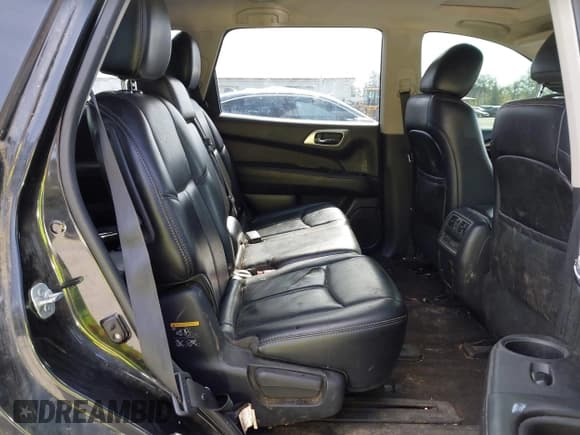 ✅ 2015 Nissan Pathfinder Platinum • VIN: 5N1AR2MM2FC607166 • Lot: 42532590. Listed on IAAI with 158,322 mi. Free auction sales archive from the USA and detailed vehicle history report at DreamBid. Image 8.