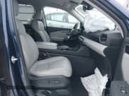 ✅ 2023 Honda Pilot EX-L • VIN: 5FNYG1H40PB055328 • Lot: 41627033. Wystawiony na IAAI z przebiegiem 21 697 mil. Bezpłatny archiwum sprzedaży aukcyjnych z USA i szczegółowy raport historii pojazdu na DreamBid. Zdjęcie 5.