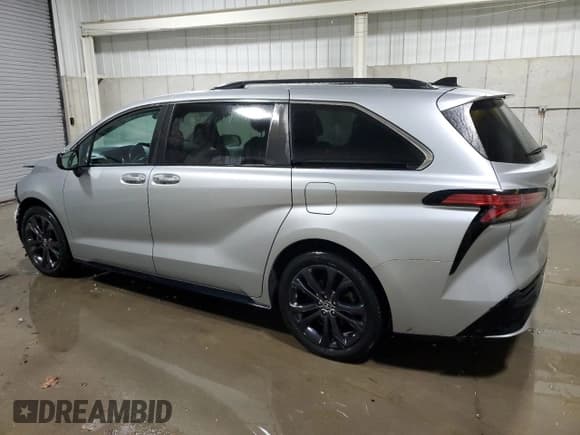 ✅ 2022 Toyota Sienna XSE • VIN: 5TDDRKECXNS082720 • Lot: 80743065. Wystawiony na Copart z przebiegiem 40 316 mil. Bezpłatny archiwum sprzedaży aukcyjnych z USA i szczegółowy raport historii pojazdu na DreamBid. Zdjęcie 2.