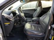 ✅ 2018 Hyundai Santa Fe Limited • VIN: 5XYZUDLA7JG548967 • Lot: 63579472. Wystawiony na Copart z przebiegiem 161 474 mil. Bezpłatny archiwum sprzedaży aukcyjnych z USA i szczegółowy raport historii pojazdu na DreamBid. Zdjęcie 7.