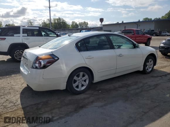 ✅ 2008 Nissan Altima S • VIN: 1N4AL21E18N546599 • Лот: 69811205. Опубликован ранее на Copart с пробегом 218 080 миль. Бесплатный доступ к архиву аукционных продаж из США и подробный отчёт об истории автомобиля на DreamBid. Изображение 3.