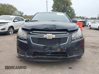 ✅ 2014 Chevrolet Cruze 1LT • VIN: 1G1PC5SB0E7242148 • Lot: 43401415. Wystawiony na IAAI z przebiegiem 206 878 mil. Bezpłatny archiwum sprzedaży aukcyjnych z USA i szczegółowy raport historii pojazdu na DreamBid. Zdjęcie 6.