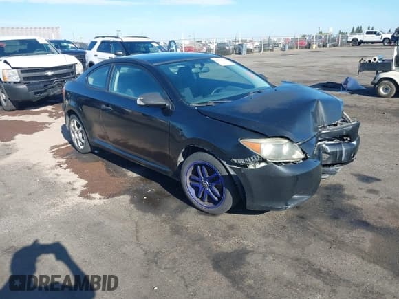 ✅ 2006 Scion tC • VIN: JTKDE167960128400 • Лот: 42980182. Опубликован ранее на IAAI с пробегом 211 142 миль. Бесплатный доступ к архиву аукционных продаж из США и подробный отчёт об истории автомобиля на DreamBid. Изображение 1.