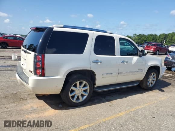 ✅ 2013 GMC Yukon Denali • VIN: 1GKS1EEF7DR289044 • Лот: 65395205. Опубликован ранее на Copart с пробегом 150 515 миль. Бесплатный доступ к архиву аукционных продаж из США и подробный отчёт об истории автомобиля на DreamBid. Изображение 3.