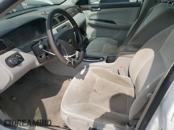 2013 Chevrolet Impala LS с VIN 2G1WF5E3XD1218068, выставлен на аукционе Copart как лот 67588715 с пробегом Не указан миль и Списание • Salvage title. История ставок и продаж доступна на DreamBid. Изображение 7.