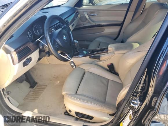 ✅ 2006 BMW 3 Series 330i • VIN: WBAVB33536PS19413 • Lot: 85938524. Listed on Copart with 168,680 mi. Free auction sales archive from the USA and detailed vehicle history report at DreamBid. Image 7.