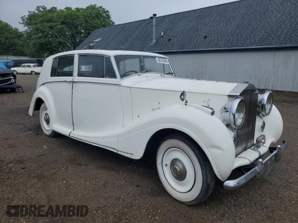 ✅ 1949 ROLLS-ROYCE BENTLEY BENTLEY • VIN: WDC32 • Lot: 60722545. Listed on Copart with Not provided. Free auction sales archive from the USA and detailed vehicle history report at DreamBid. Image 4.
