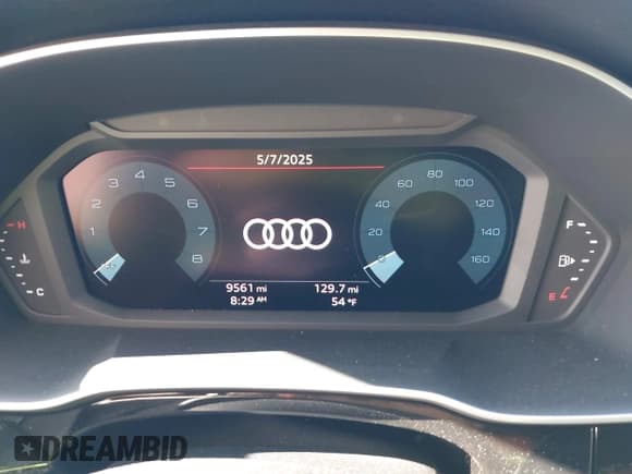 ✅ 2024 Audi Q3 S line Premium • VIN: WA1DECF30R1036097 • Лот: 42192603. Опубликован ранее на IAAI с пробегом 9 561 миль. Бесплатный доступ к архиву аукционных продаж из США и подробный отчёт об истории автомобиля на DreamBid. Изображение 7.