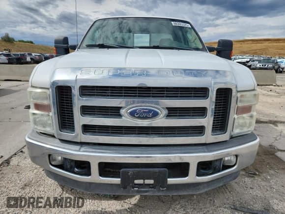 ✅ 2008 Ford F-250 XL • VIN: 1FTSX21518ED98652 • Lot: 80305325. Listed on Copart with 117,624 mi. Free auction sales archive from the USA and detailed vehicle history report at DreamBid. Image 5.