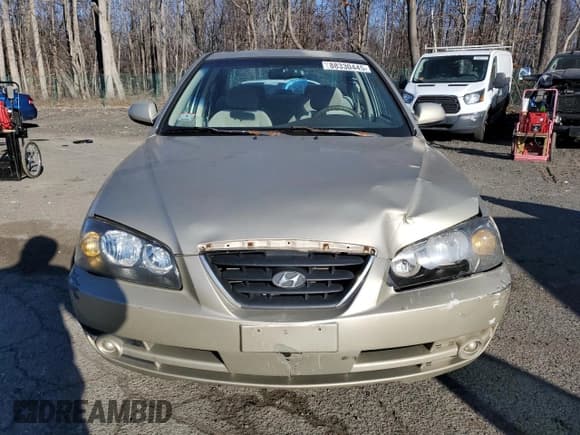 ✅ 2005 Hyundai Elantra GLS • VIN: KMHDN46D95U977072 • Lot: 88330445. Wystawiony na Copart z przebiegiem 185 371 mil. Bezpłatny archiwum sprzedaży aukcyjnych z USA i szczegółowy raport historii pojazdu na DreamBid. Zdjęcie 5.