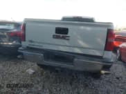 ✅ 2015 GMC Sierra 1500 • VIN: 1GT01XEG4FZ536479 • Лот: 71257625. Опубликован ранее на Copart с пробегом 116 742 миль. Бесплатный доступ к архиву аукционных продаж из США и подробный отчёт об истории автомобиля на DreamBid. Изображение 6.