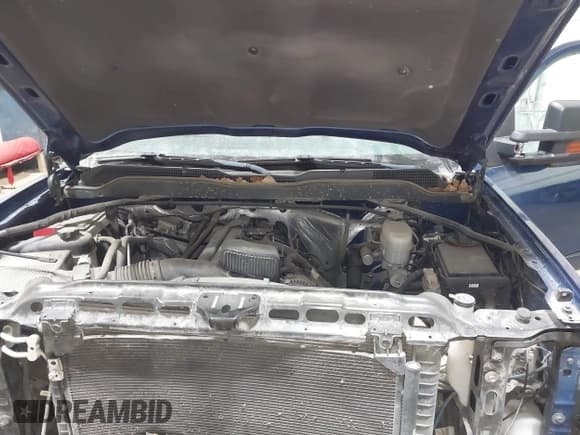 ✅ 2015 Chevrolet Silverado 2500HD LT • VIN: 1GC1KVEG5FF554576 • Lot: 41881108. Listed on IAAI with 59,230 mi. Free auction sales archive from the USA and detailed vehicle history report at DreamBid. Image 10.