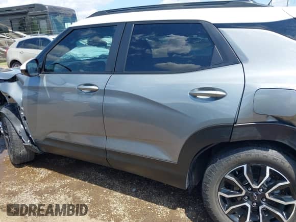 2025 Chevrolet TrailBlazer ACTIV с VIN KL79MVSL0SB069887, выставлен на аукционе IAAI как лот 43147267 с пробегом 11 815 миль миль и . История ставок и продаж доступна на DreamBid. Изображение 13.