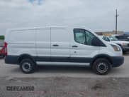 ✅ 2017 Ford Transit • VIN: 1FTYR1ZM8HKB53620 • Lot: 42345715. Wystawiony na IAAI z przebiegiem 223 303 mil. Bezpłatny archiwum sprzedaży aukcyjnych z USA i szczegółowy raport historii pojazdu na DreamBid. Zdjęcie 13.