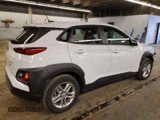 ✅ 2021 Hyundai Kona SE • VIN: KM8K12AA4MU662165 • Лот: 41642464. Опубликован ранее на Copart с пробегом 37 939 миль. Бесплатный доступ к архиву аукционных продаж из США и подробный отчёт об истории автомобиля на DreamBid. Изображение 3.