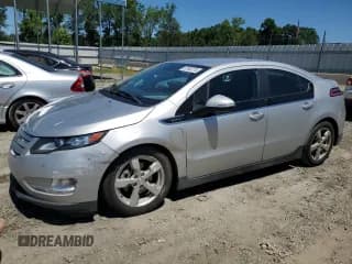 ✅ 2014 Chevrolet Volt • VIN: 1G1RA6E45EU156126 • Lot: 57840774. Wystawiony na Copart z przebiegiem 121 045 mil. Bezpłatny archiwum sprzedaży aukcyjnych z USA i szczegółowy raport historii pojazdu na DreamBid. Zdjęcie 1.