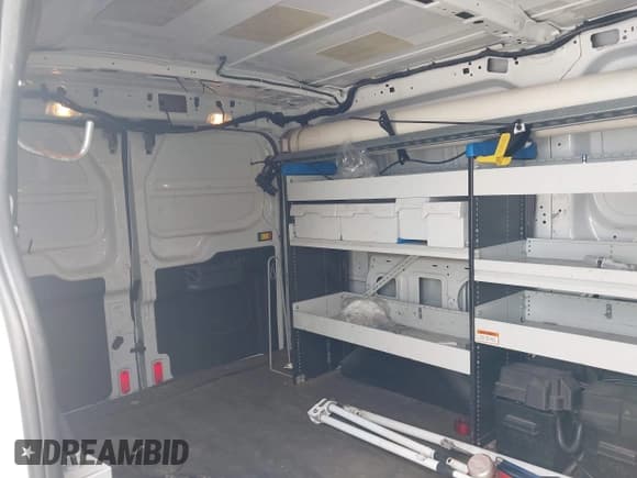 ✅ 2015 Ford Transit Cargo • VIN: 1FTNR1ZM2FKA55134 • Лот: 42193601. Опубликован ранее на IAAI с пробегом 96 231 миль. Бесплатный доступ к архиву аукционных продаж из США и подробный отчёт об истории автомобиля на DreamBid. Изображение 8.