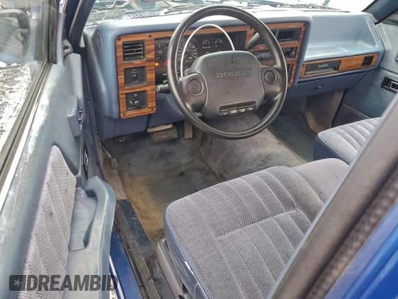 ✅ 1995 Dodge Dakota • VIN: 1B7GL23X7SS135820 • Lot: 94783215. Listed on Copart with 67,119 mi. Free auction sales archive from the USA and detailed vehicle history report at DreamBid. Image 8.