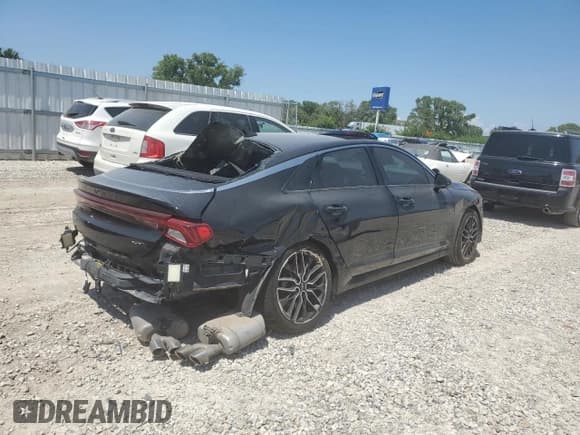 ✅ 2022 Kia K5 GT • VIN: 5XXG44J82NG161177 • Lot: 68586945. Wystawiony na Copart z przebiegiem 46 894 mil. Bezpłatny archiwum sprzedaży aukcyjnych z USA i szczegółowy raport historii pojazdu na DreamBid. Zdjęcie 3.