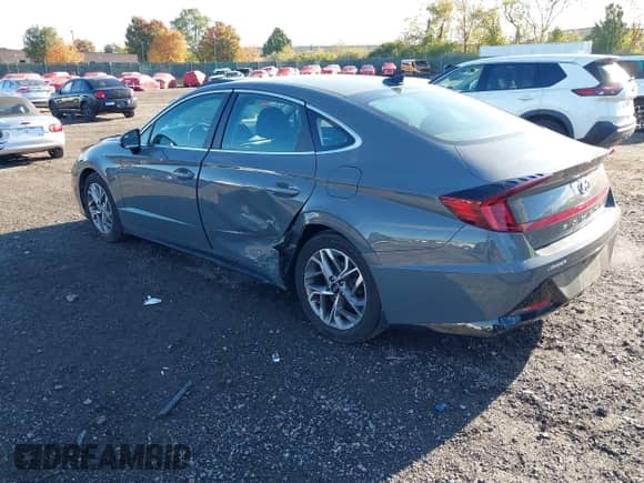 2021 Hyundai Sonata SEL with VIN 5NPEL4JA9MH089927, listed as a IAAI auction lot 43501040 with 56,622 mi miles and . Bid and sale history available at DreamBid. Image 3.