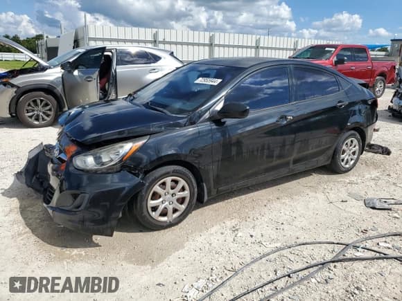 ✅ 2013 Hyundai Accent GLS • VIN: KMHCT4AEXDU305330 • Lot: 72955944. Wystawiony na Copart z przebiegiem 167 535 mil. Bezpłatny archiwum sprzedaży aukcyjnych z USA i szczegółowy raport historii pojazdu na DreamBid. Zdjęcie 1.