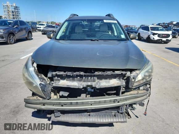 ✅ 2015 Subaru Outback Limited • VIN: 4S4BSBNC0F3344464 • Lot: 86452725. Listed on Copart with 80,141 mi. Free auction sales archive from the USA and detailed vehicle history report at DreamBid. Image 5.