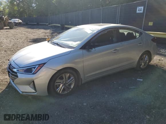 ✅ 2019 Hyundai Elantra SEL • VIN: 5NPD84LF6KH414066 • Lot: 84929845. Listed on Copart with 58,633 mi. Free auction sales archive from the USA and detailed vehicle history report at DreamBid. Image 1.