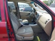 ✅ 2007 Mercury Mariner Luxury • VIN: 4M2YU81147KJ04027 • Лот: 42556878. Опубликован ранее на IAAI с пробегом 280 571 миль. Бесплатный доступ к архиву аукционных продаж из США и подробный отчёт об истории автомобиля на DreamBid. Изображение 5.