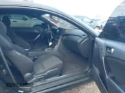 ✅ 2013 Hyundai Genesis Coupe Premium • VIN: KMHHT6KD6DU088513 • Lot: 43903075. Wystawiony na IAAI z przebiegiem 145 804 mil. Bezpłatny archiwum sprzedaży aukcyjnych z USA i szczegółowy raport historii pojazdu na DreamBid. Zdjęcie 5.