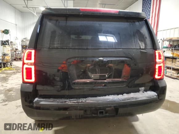 ✅ 2020 Chevrolet Suburban LS • VIN: 1GNSKGKC0LR103462 • Lot: 45928735. Listed on Copart with 73,447 mi. Free auction sales archive from the USA and detailed vehicle history report at DreamBid. Image 6.